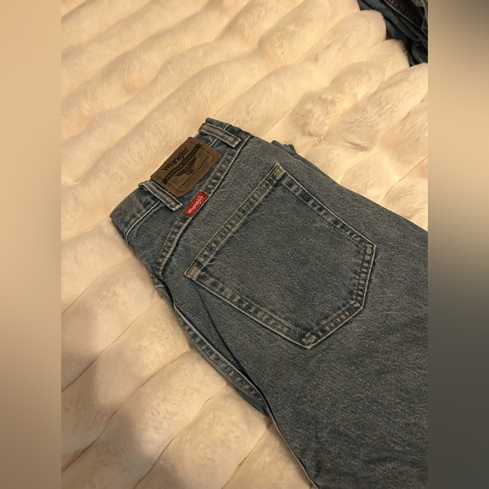 Classic Mens Wrangler Blue Denim Jeans WITH adjustment that can be removed